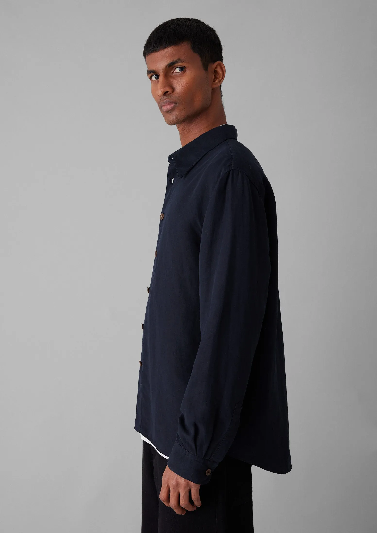 Garment Dyed Point Collar Shirt | Midnight