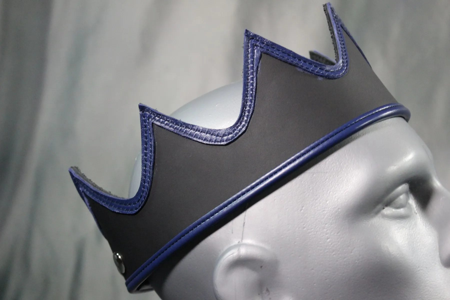 Leather Crown with Colored Edging