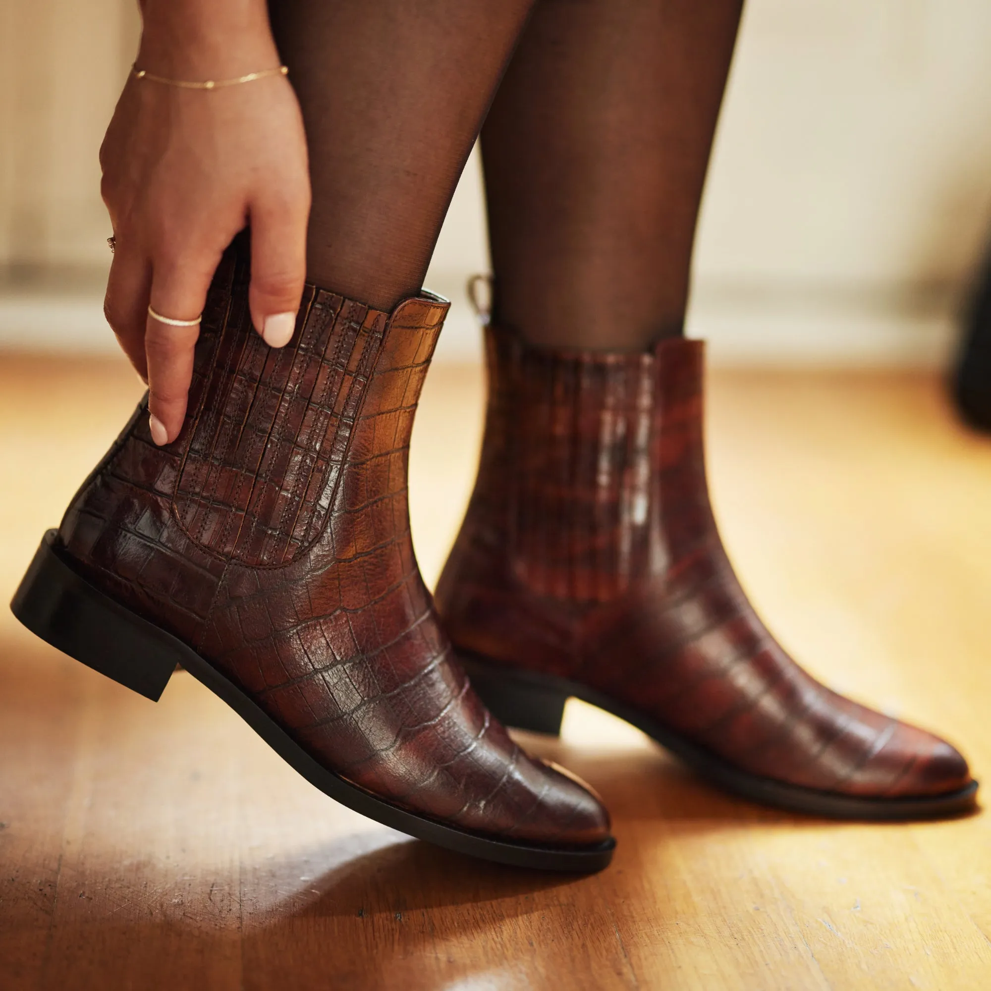 Vendôme Chey croco brown calfskin leather chelsea boots